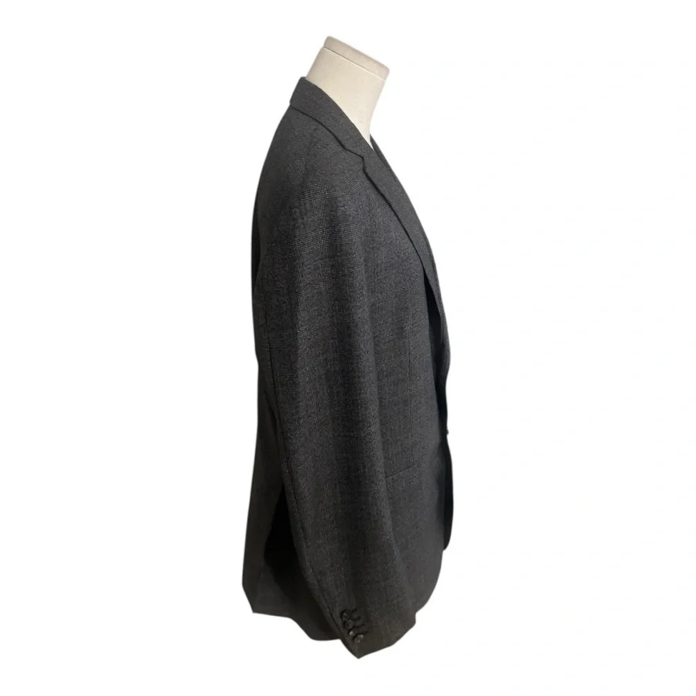 BRIONI Sport Coat Blazer Men’s 48R 38R Grey Virgin Wool Italy Plaid Check 160’s